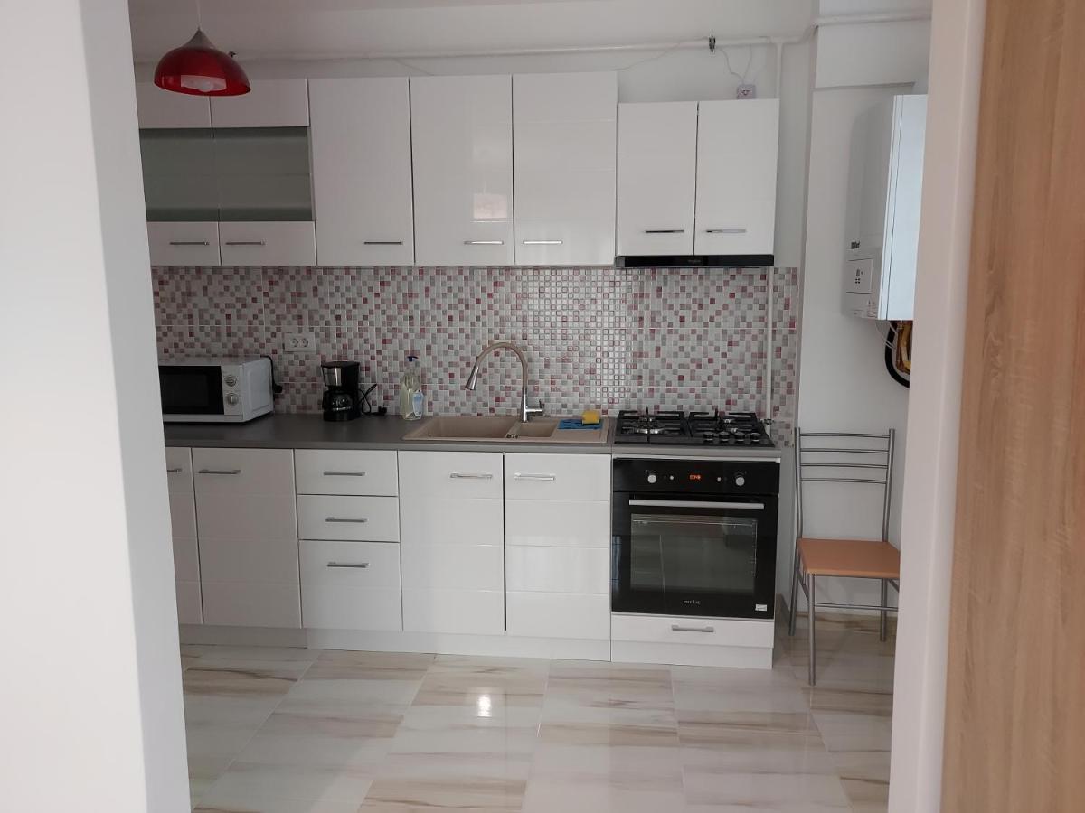 Bya Brown Apartment Valea Lupului  Bagian luar foto
