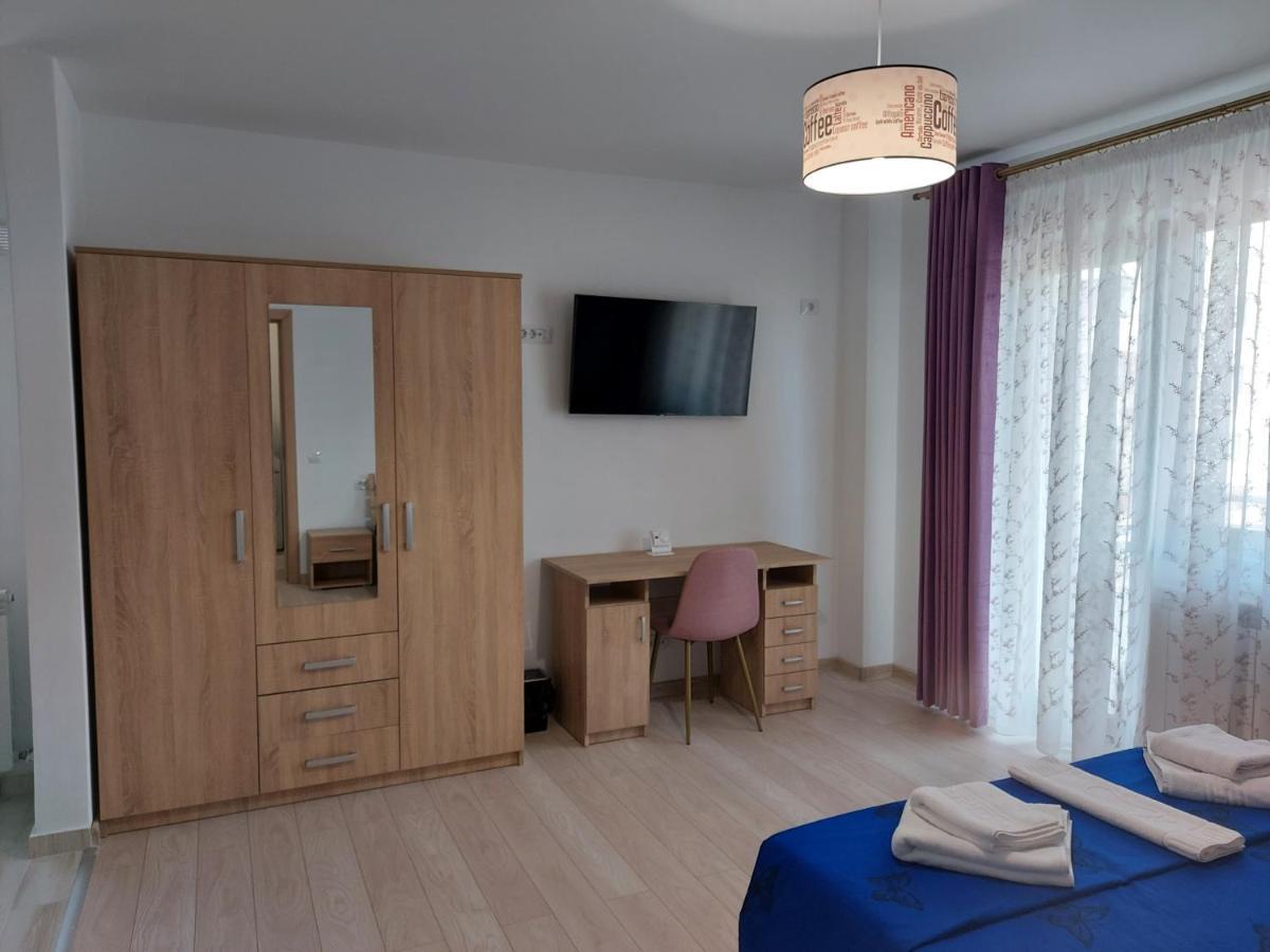 Bya Brown Apartment Valea Lupului  Bagian luar foto